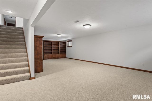 5404 Jaeger Drive, Springfield, IL 62711