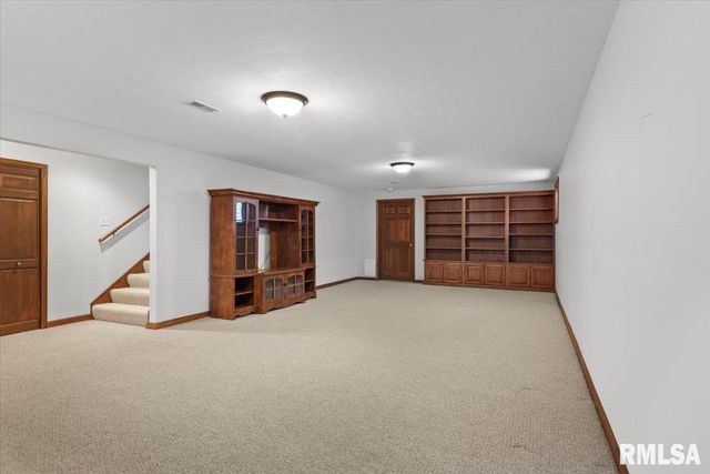 5404 Jaeger Drive, Springfield, IL 62711