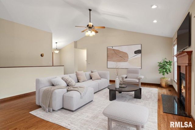 5404 Jaeger Drive, Springfield, IL 62711