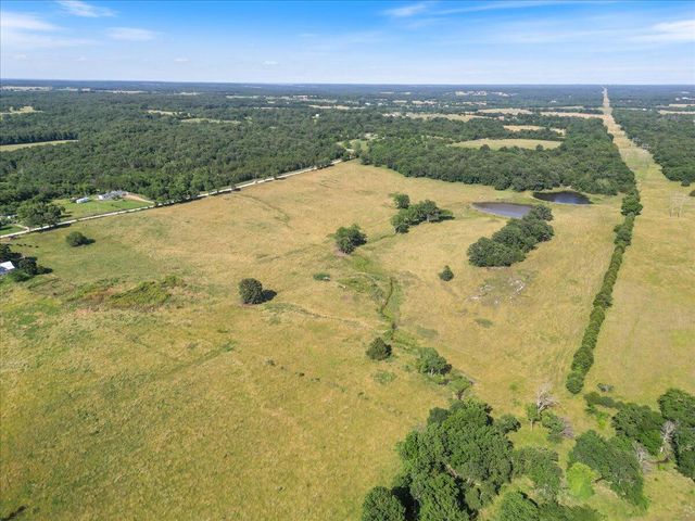 000 Spring Grove Road, Elkland, MO 65644