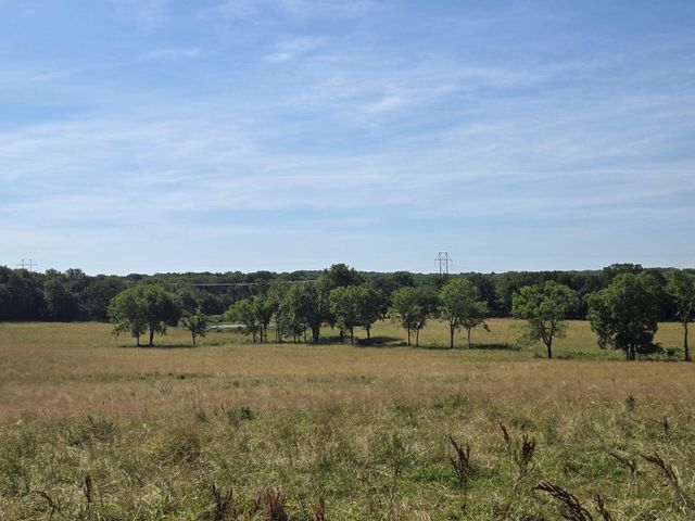 000 Spring Grove Road, Elkland, MO 65644