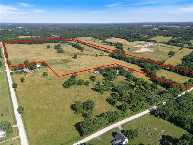 000 Spring Grove Road, Elkland, MO 65644