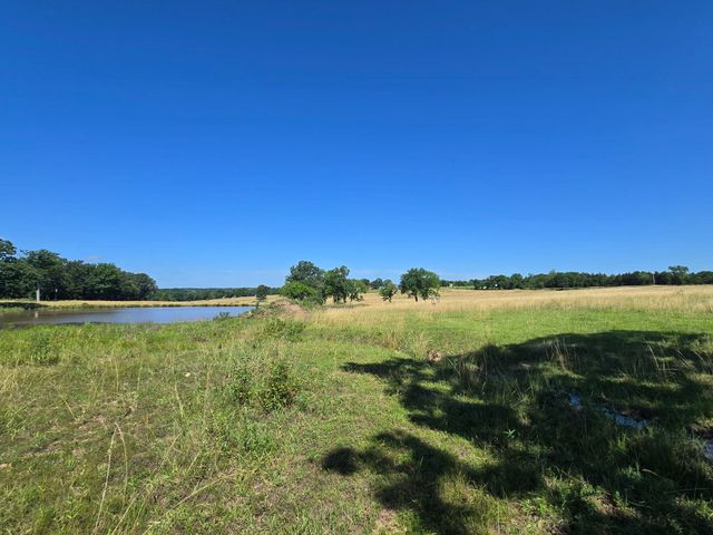 000 Spring Grove Road, Elkland, MO 65644