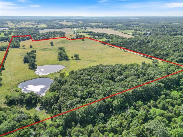 000 Spring Grove Road, Elkland, MO 65644