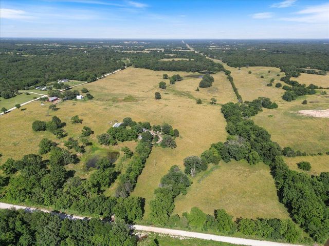 000 Spring Grove Road, Elkland, MO 65644