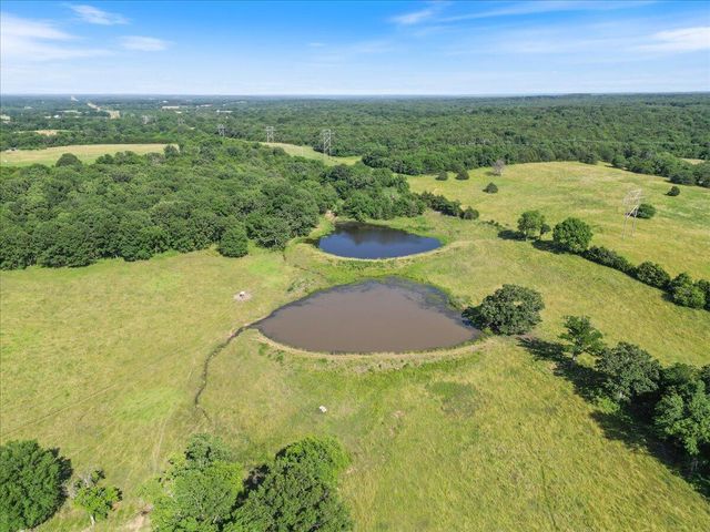 000 Spring Grove Road, Elkland, MO 65644