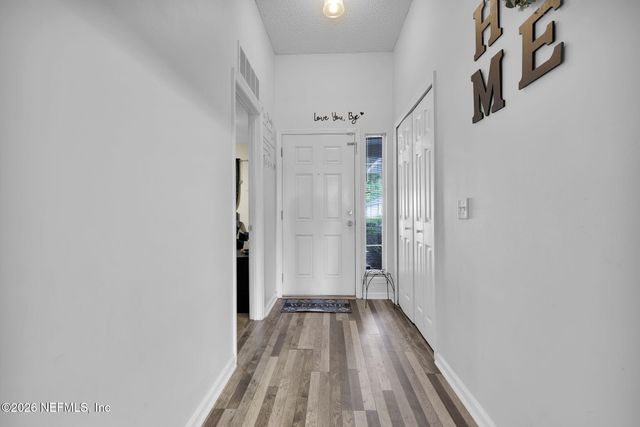 8267 STELLING Drive, Jacksonville, FL 32244