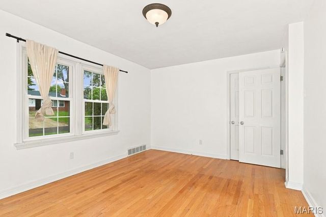 7080 S Villanova Drive, Affton, MO 63123