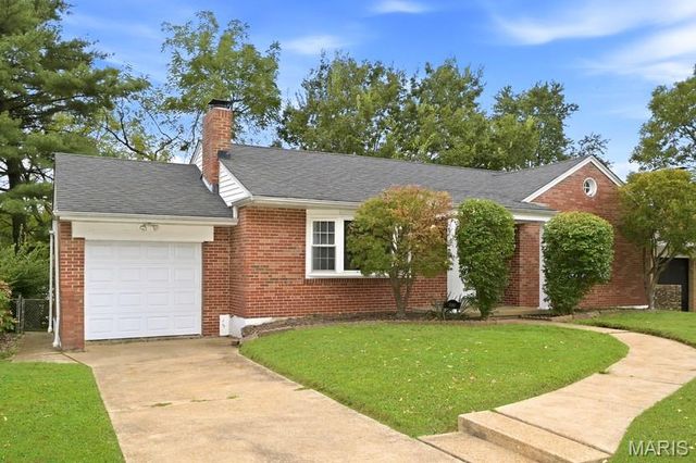 7080 S Villanova Drive, Affton, MO 63123