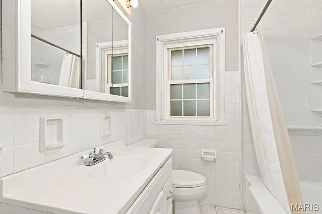 7080 S Villanova Drive, Affton, MO 63123