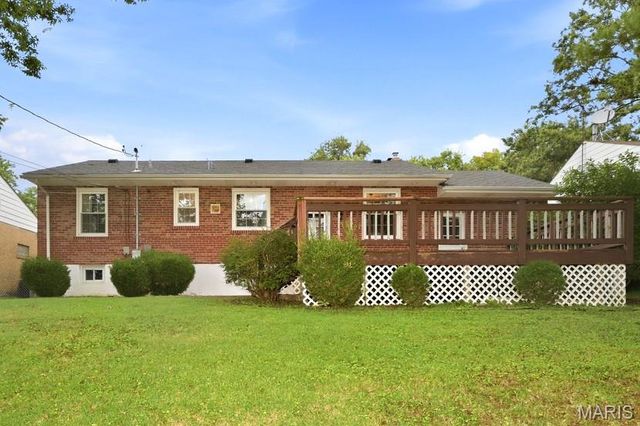 7080 S Villanova Drive, Affton, MO 63123