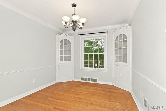 7080 S Villanova Drive, Affton, MO 63123