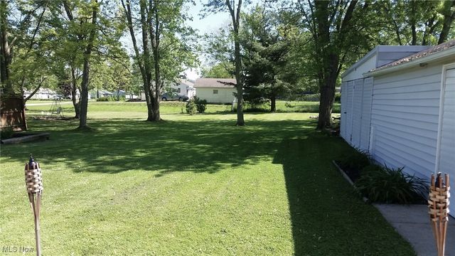 3812 Laurel Road, Brunswick, OH 44212