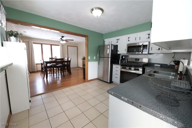 3812 Laurel Road, Brunswick, OH 44212