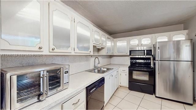 1401 NE 191st St D117, Miami, FL 33179