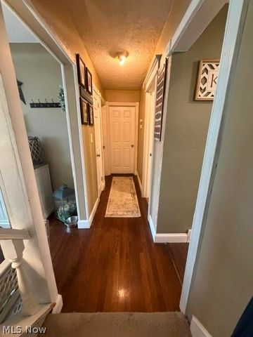 139 Dehoff Drive, Austintown, OH 44515