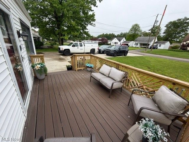 139 Dehoff Drive, Austintown, OH 44515