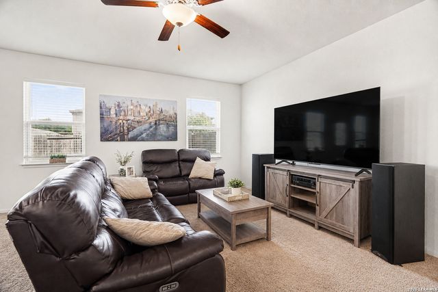 3930 TURTLE CRK, New Braunfels, TX 78132