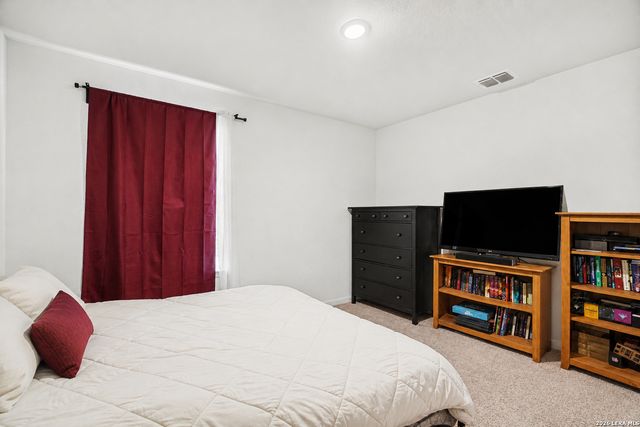 3930 TURTLE CRK, New Braunfels, TX 78132