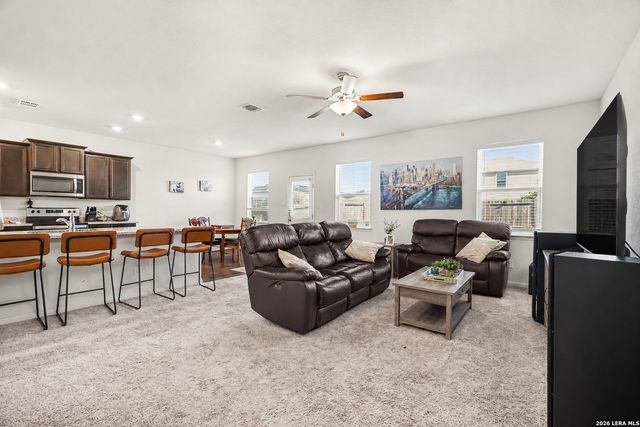 3930 TURTLE CRK, New Braunfels, TX 78132