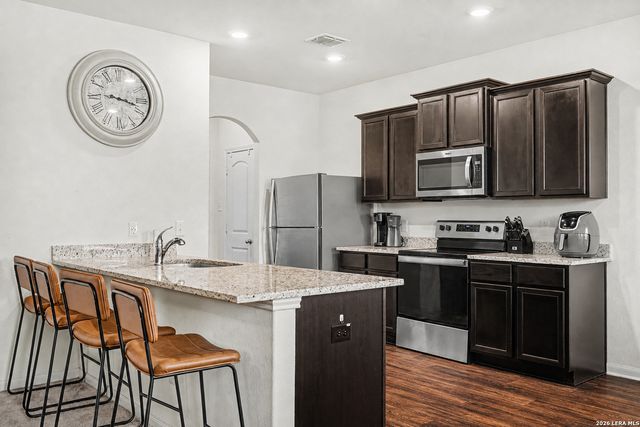 3930 TURTLE CRK, New Braunfels, TX 78132