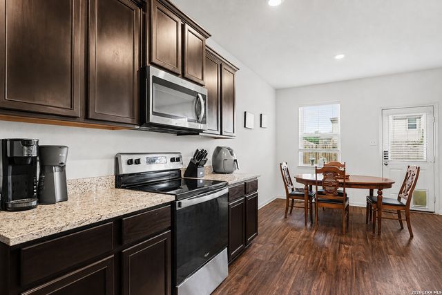 3930 TURTLE CRK, New Braunfels, TX 78132