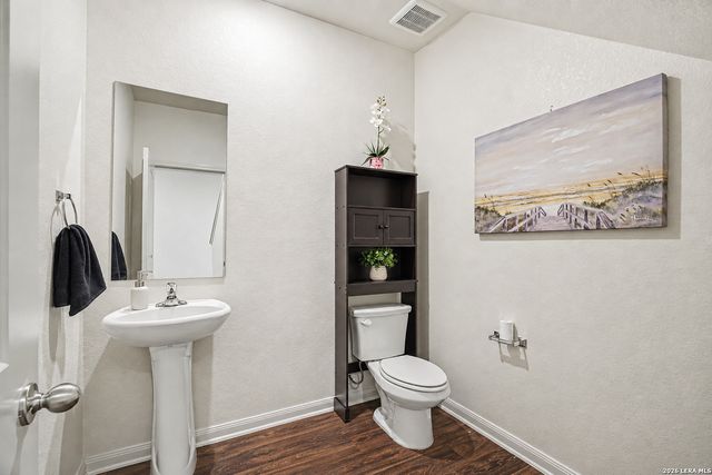 3930 TURTLE CRK, New Braunfels, TX 78132