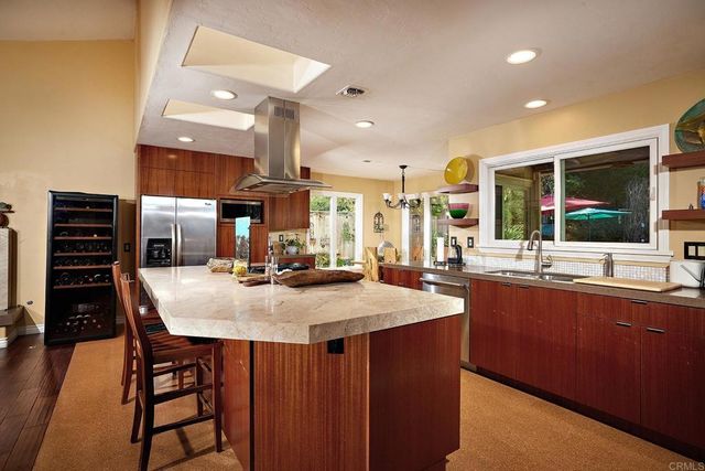 974 Summer Holly Lane, Encinitas, CA 92024