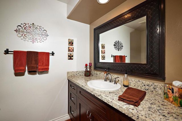 974 Summer Holly Lane, Encinitas, CA 92024