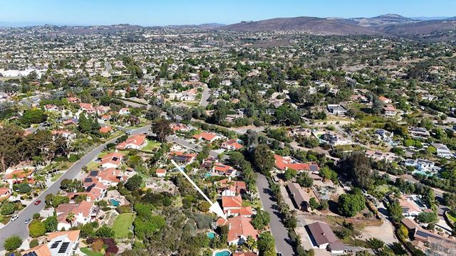 974 Summer Holly Lane, Encinitas, CA 92024