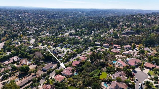974 Summer Holly Lane, Encinitas, CA 92024