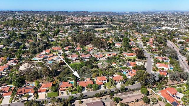 974 Summer Holly Lane, Encinitas, CA 92024