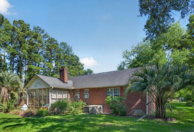1760 Black Tom Road, Moncks Corner, SC 29461