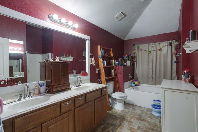 9124 Alabama Street, Joshua, TX 76058