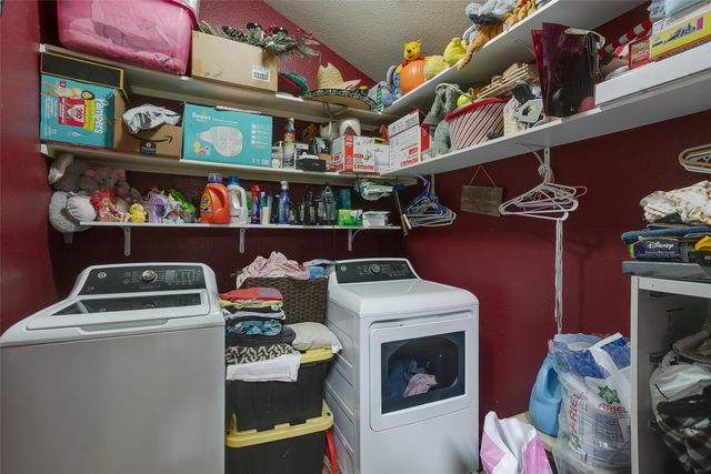 9124 Alabama Street, Joshua, TX 76058
