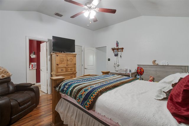 9124 Alabama Street, Joshua, TX 76058