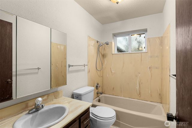 1413 Index Avenue NE, Renton, WA 98058