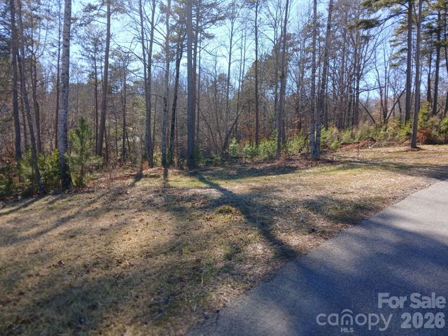 5747 Lake Pointe Drive, Granite Falls, NC 28630