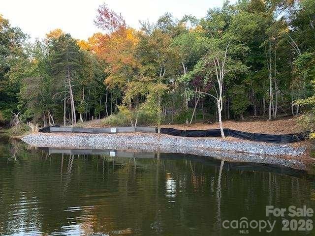 5747 Lake Pointe Drive, Granite Falls, NC 28630