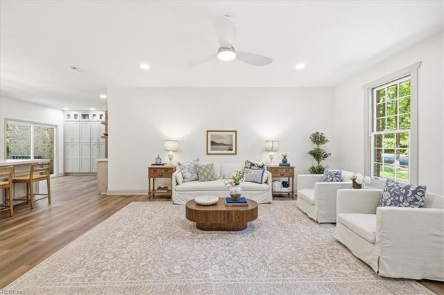 2628 Shorehaven DR, Virginia Beach, VA 23454