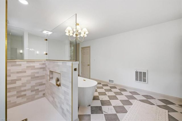 2628 Shorehaven DR, Virginia Beach, VA 23454