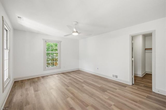 2628 Shorehaven DR, Virginia Beach, VA 23454