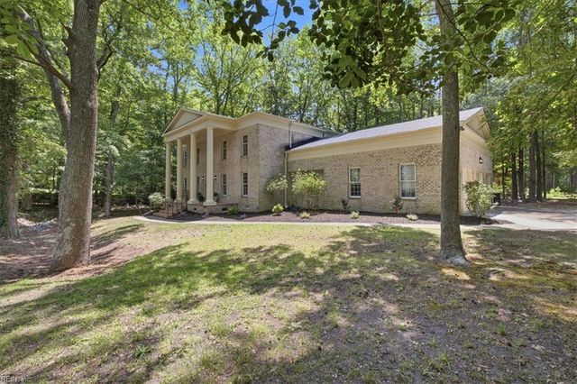 2628 Shorehaven DR, Virginia Beach, VA 23454