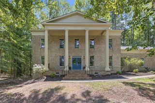 2628 Shorehaven DR, Virginia Beach, VA 23454