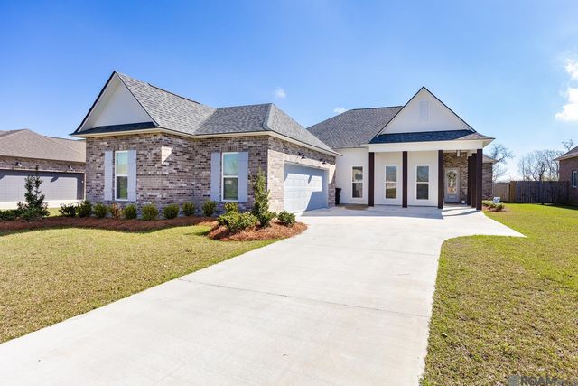 10151 Oak Colony Dr, Baton Rouge, LA 70817