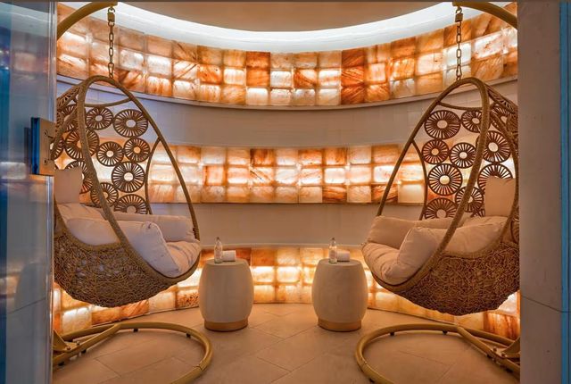 3100 N OCEAN Drive H-1401, Singer Island, FL 33404