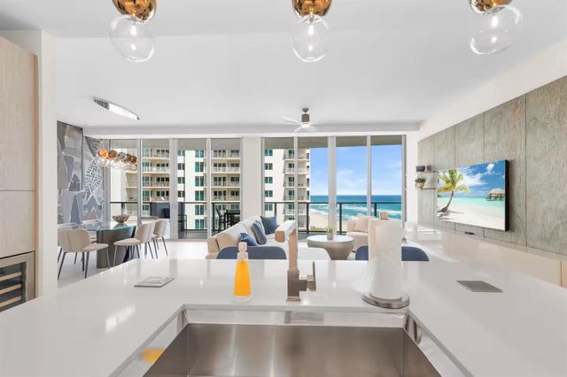 3100 N OCEAN Drive H-1401, Singer Island, FL 33404