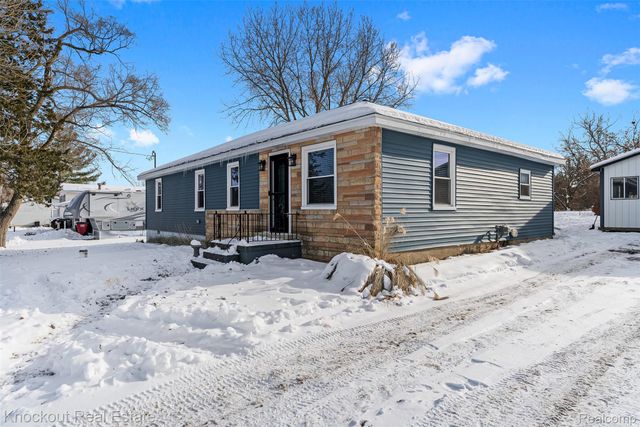 1268 E Dodge Road, Thetford Township, MI 48458