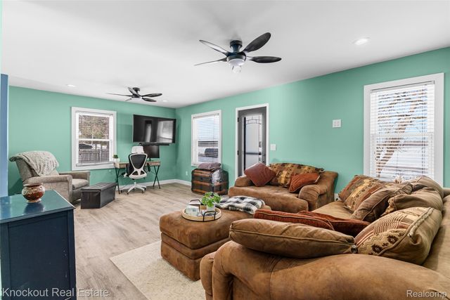 1268 E Dodge Road, Thetford Township, MI 48458