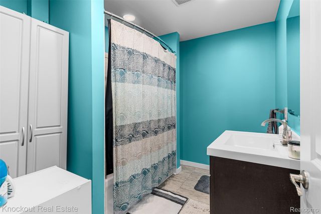 1268 E Dodge Road, Thetford Township, MI 48458